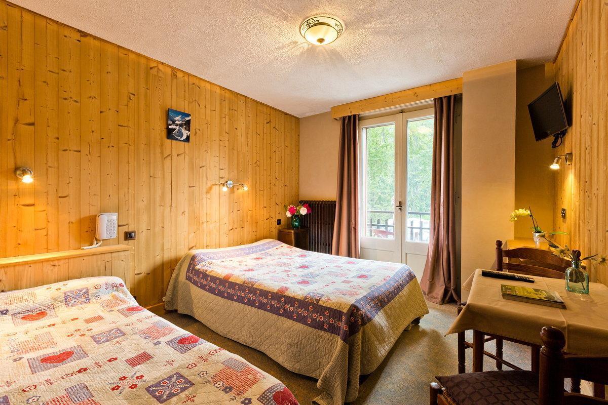 Logis Hotel Les Sapins Montriond Dış mekan fotoğraf
